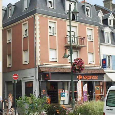 Les Quais De Trouville Eksteriør billede