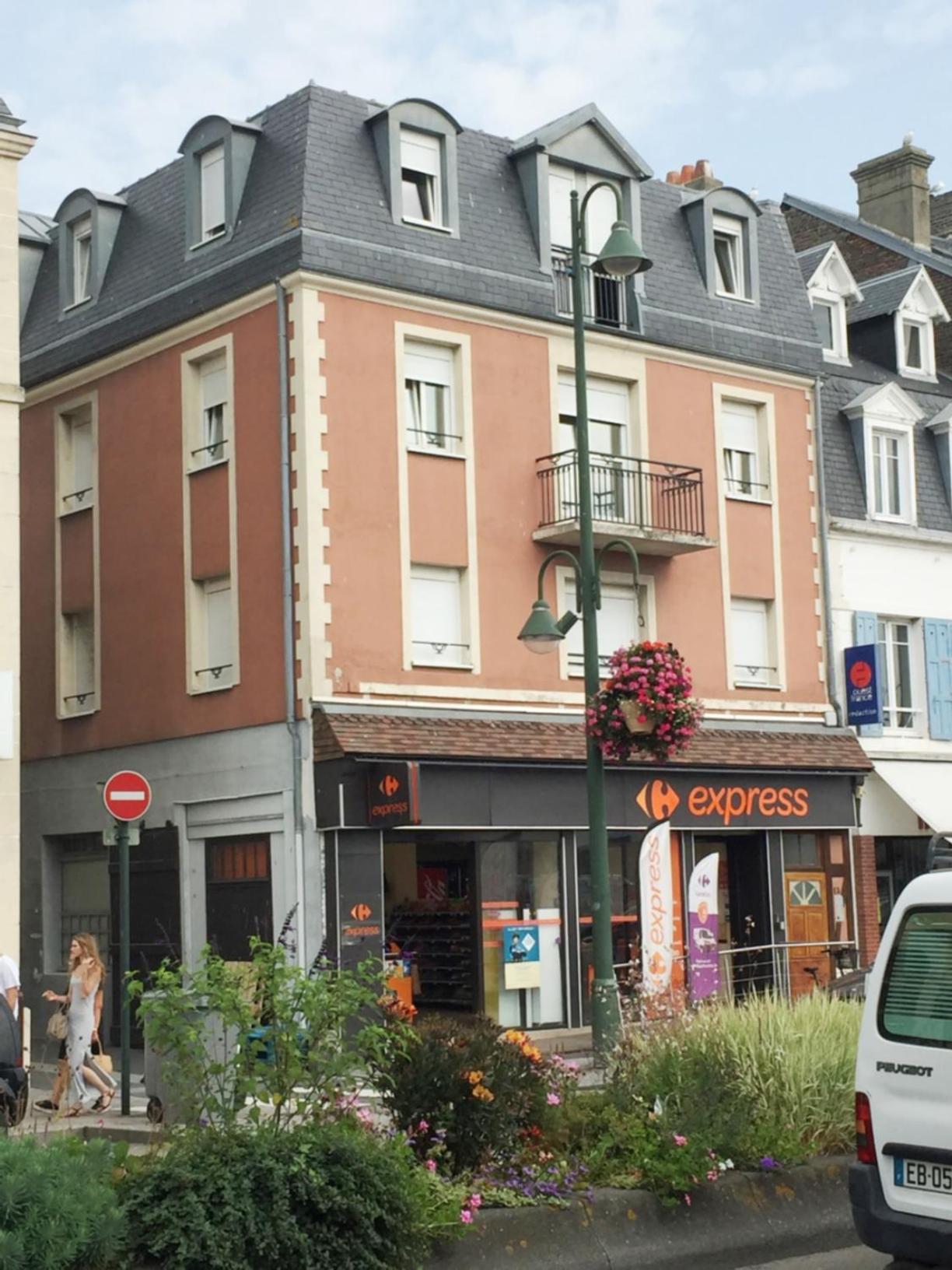 Les Quais De Trouville Eksteriør billede